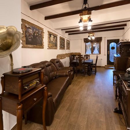 Hestia Boutique Hotel Gori Kültér fotó