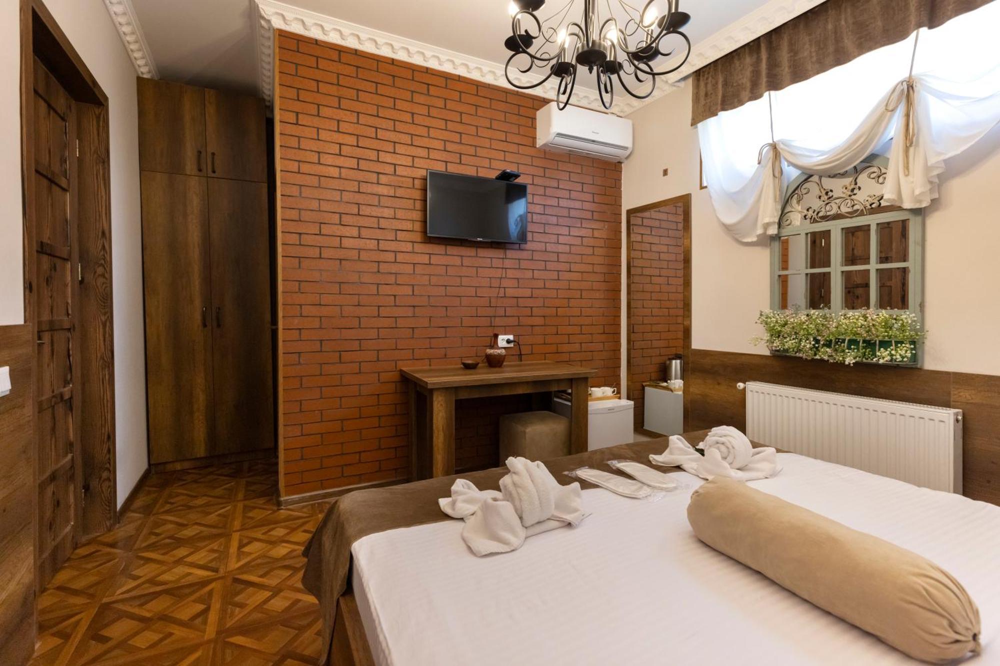 Hestia Boutique Hotel Gori Kültér fotó